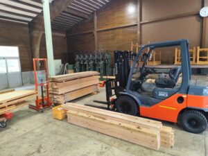 試験体用部材の搬入が完了